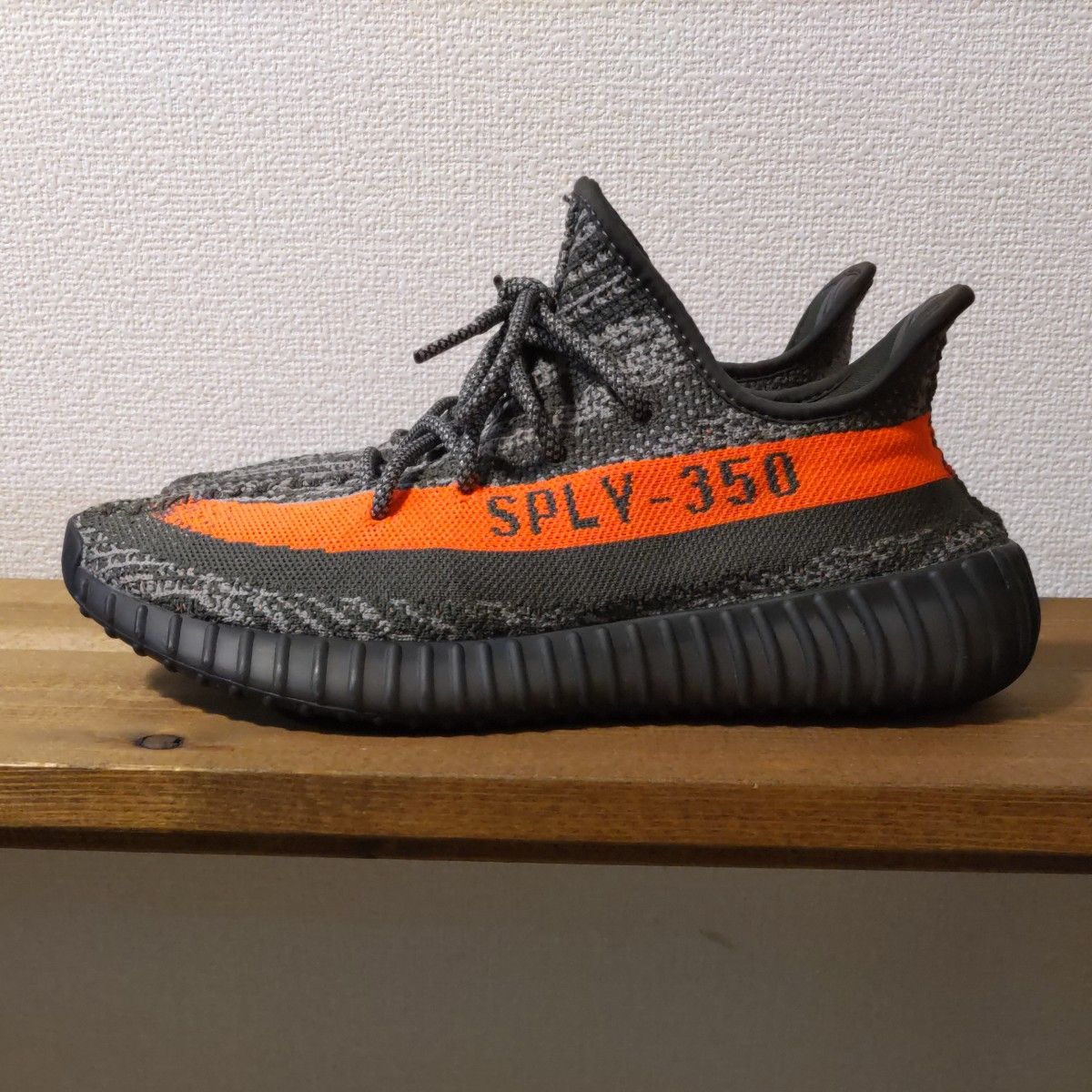 adidas YEEZY BOOST 350 V2 Carbon Beluga 27cm 美品　カーボンべルーガ　スニーカー