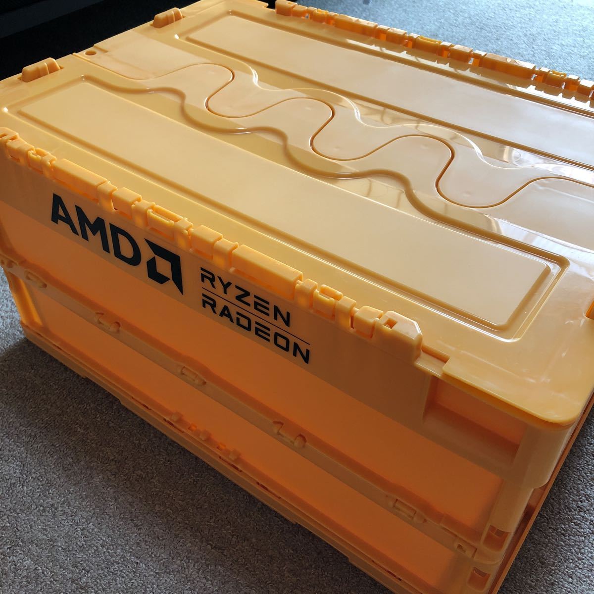 【未使用品】AMD RYZEN RADEON コンテナボックス 収納 工具箱 コンパクト_画像1