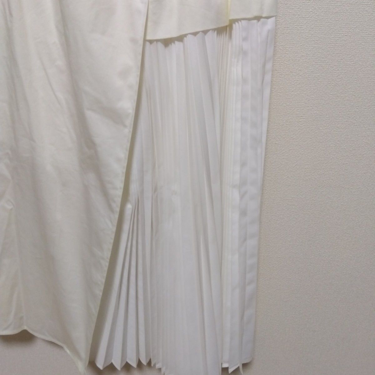 新品★ELENDEEK エレンディーク プリーツ 切替 ロング スカート サイズ02　（オフホワイト）