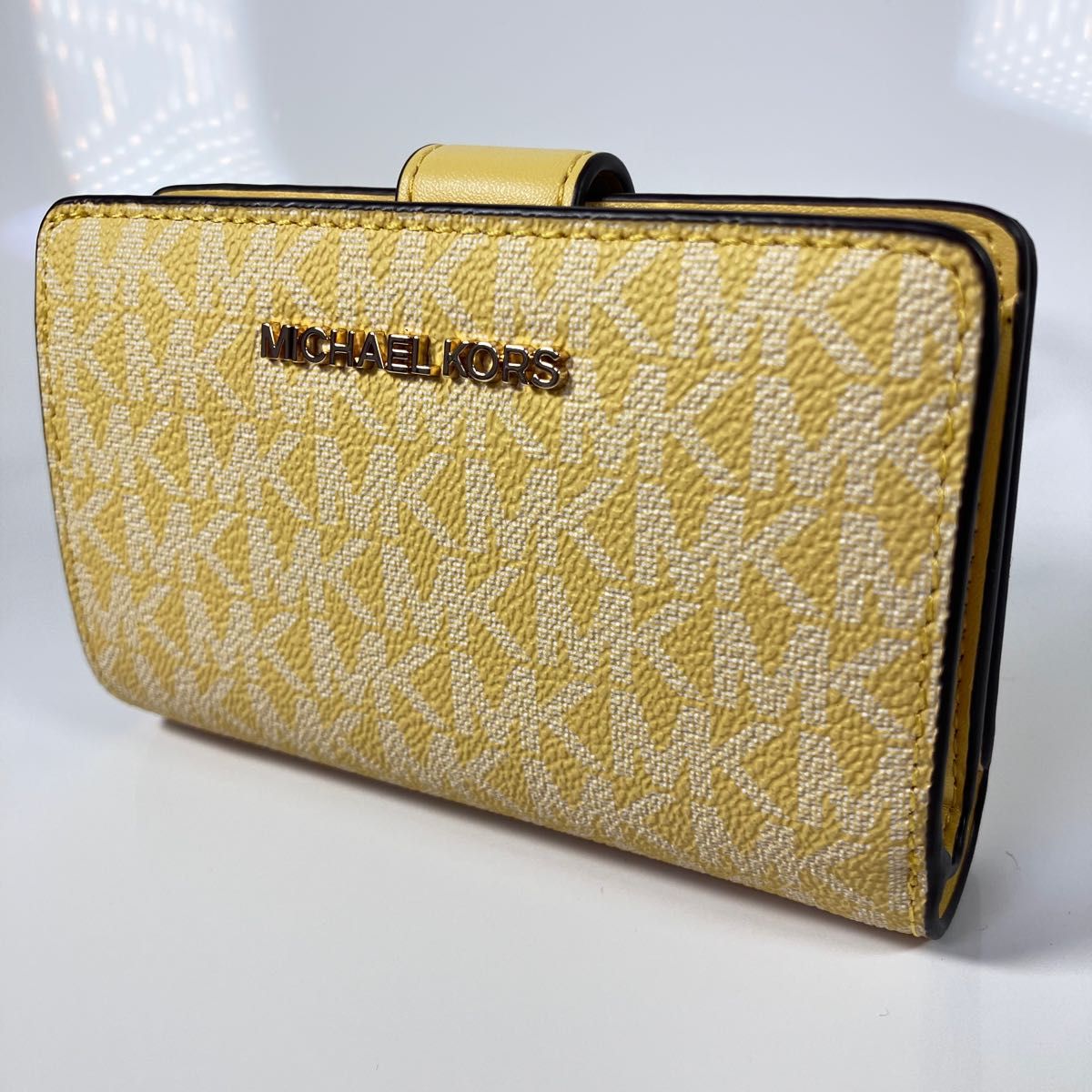 【新品】 MICHAEL KORS マイケルコース 折り財布 イエロー 黄色 二つ折り財布 財布