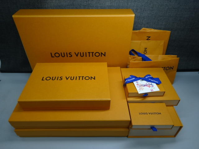 470) LOUIS VUITTON empty box box paper bag BOX vanity case Louis