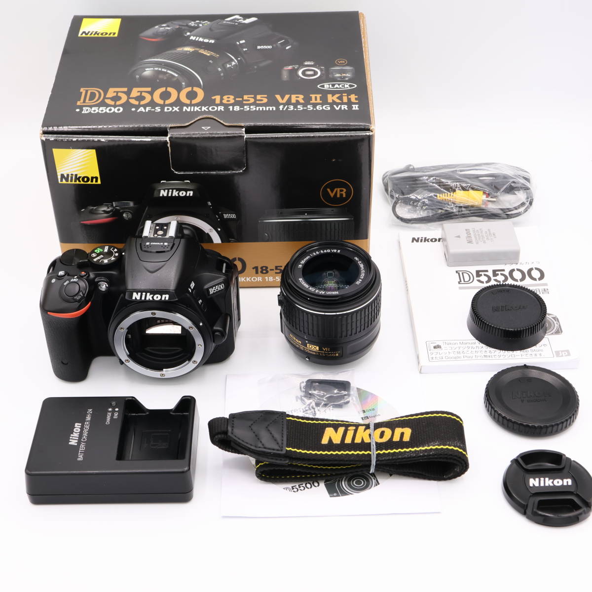 Nikon D5300 一眼レフ カメラ 18-55 VR2 レンズ バッテリー-