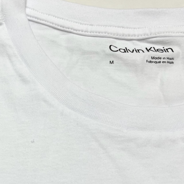 ★新品(訳あり)★カルバンクライン CALVIN KLEIN メンズ 長袖Tシャツ 袖ロゴプリント 白 ホワイト Mサイズ(A051)_画像3