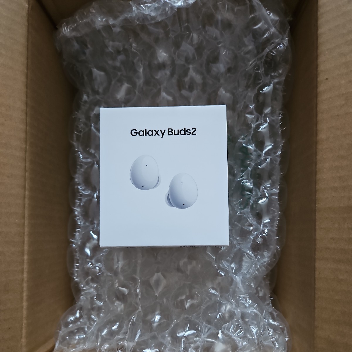 新品未開封 Samsung Galaxy Buds2 ホワイト Bluetooth 完全ワイヤレス