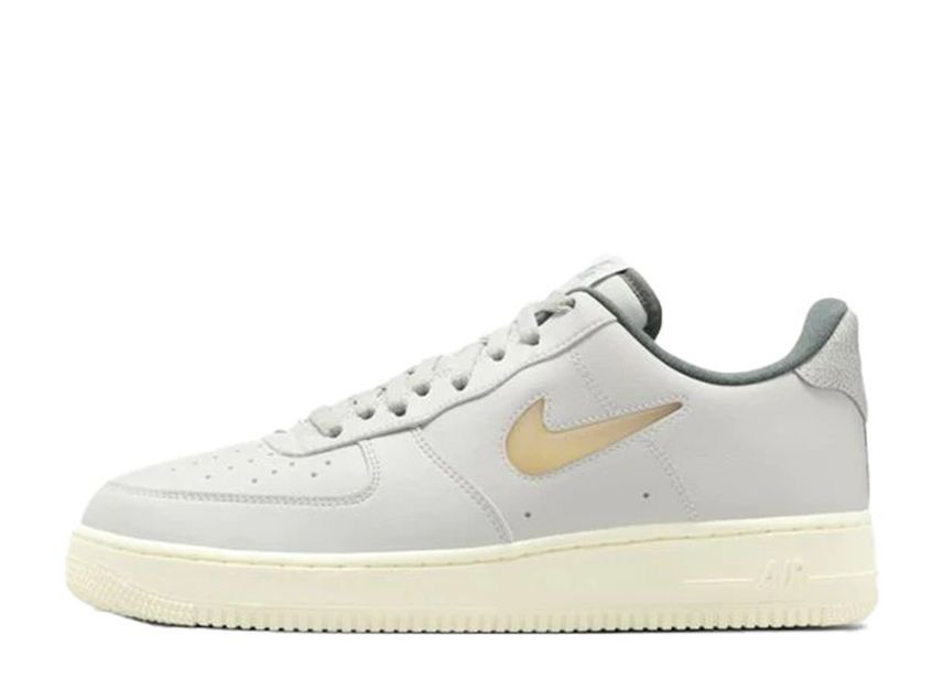 冬バーゲン☆】 Air Nike Force DC8894-001 24cm Milk