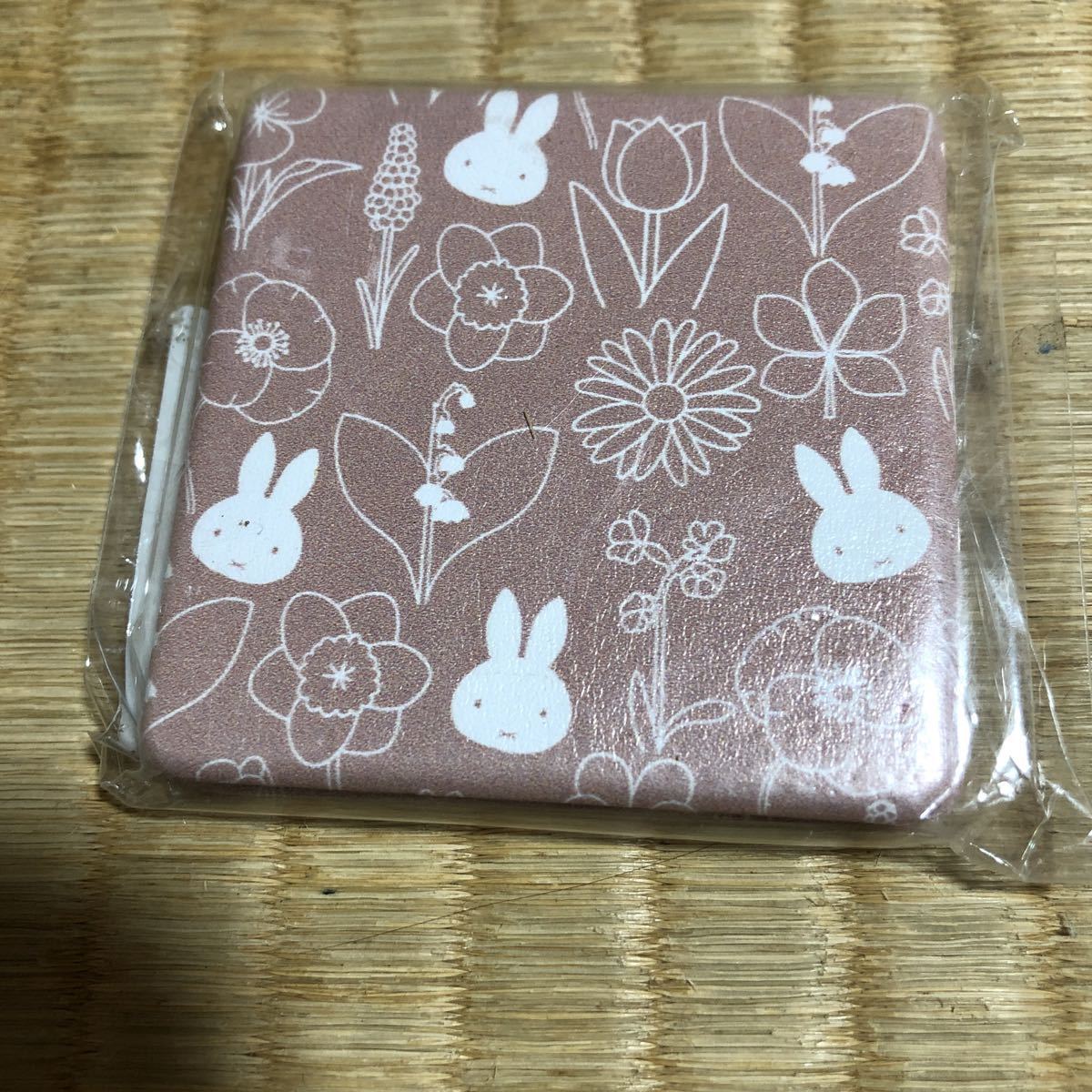  unused Miffy hand-mirror compact mirror flower beige 