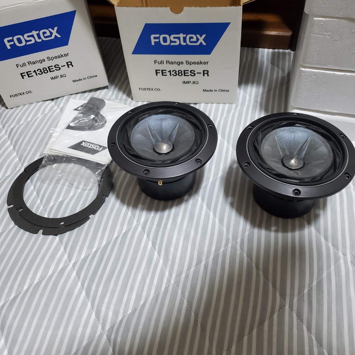  быстрое решение FOSTEX FE138ES-R динамик пара оригинальная коробка есть.