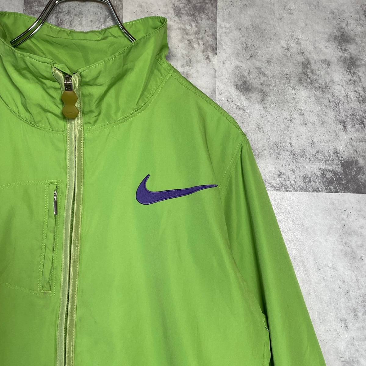  last price cut!! {USED}NIKE Nike DRY-FIT nylon jacket jersey embroidery Logo Y2K American Casual USA old clothes L size green * free shipping *