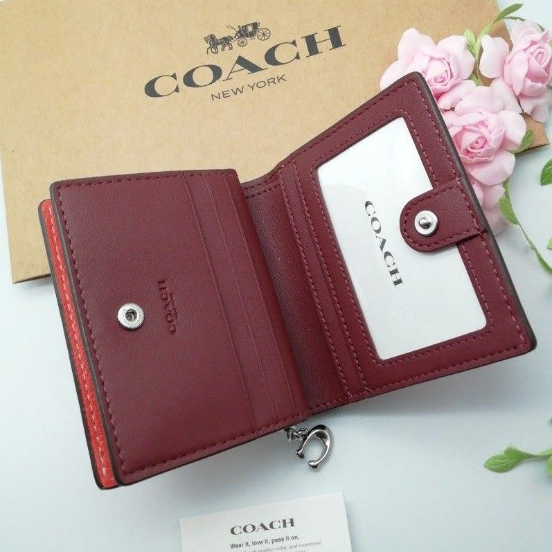 新商品　COACH　コーチ　折り財布　NEWカラー　正規品