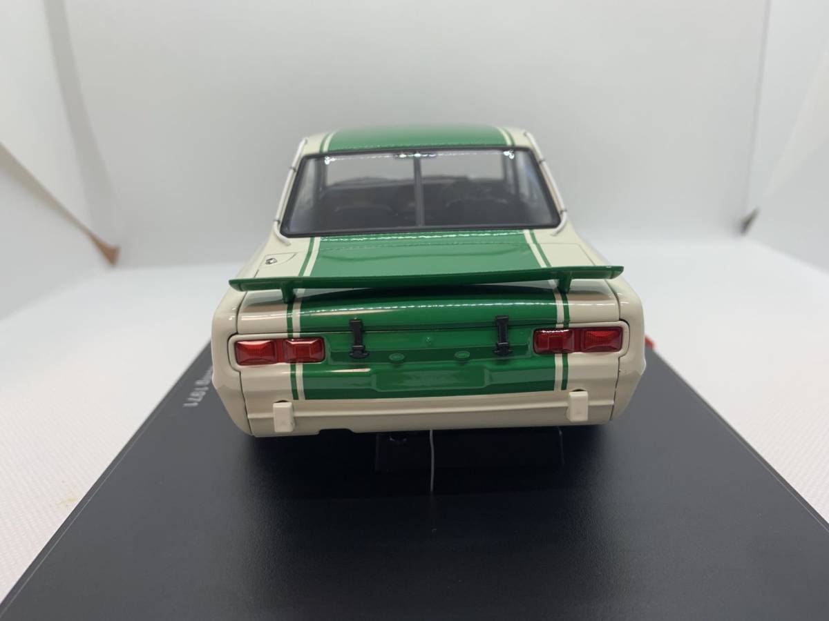 AUTOart 1/18 日産 スカイライン Nissan Skyline GTR (KPGC10) Racing 1971 J01-01-100-3の画像3