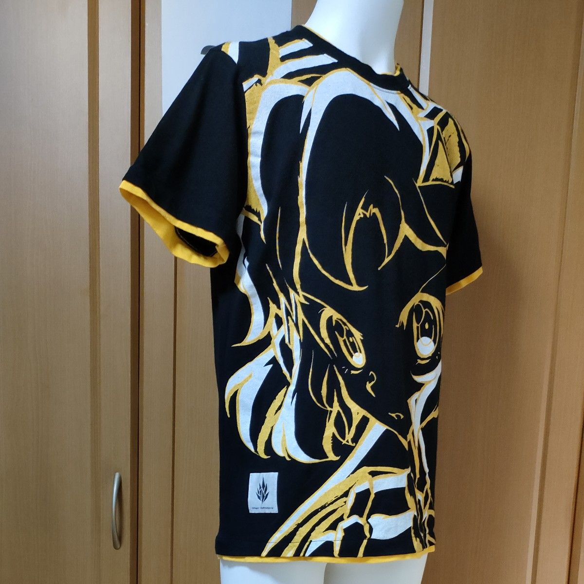 「戦姫絶唱シンフォギアGX シンフォギアライブ2016」半袖TシャツS/M ブラック 立花響 キャラクター レイヤード風デザイン