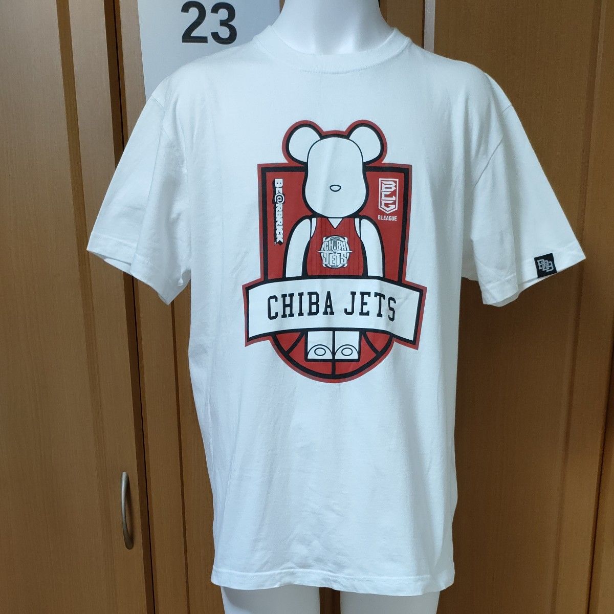 千葉ジェッツふなばし×ベアブリックコラボ半袖TシャツM/L ホワイト