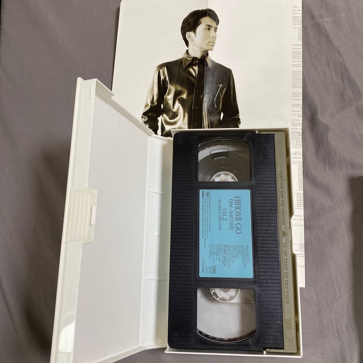 郷ひろみVHS  ONE  AND ONLY vol.1〜3                       カレンダー４冊