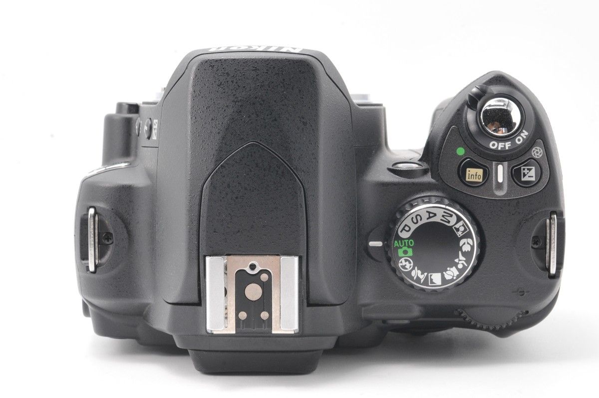 Nikon D40 レンズセット ニコン 小型軽量モデル 手ぶれ補正付き オマケ