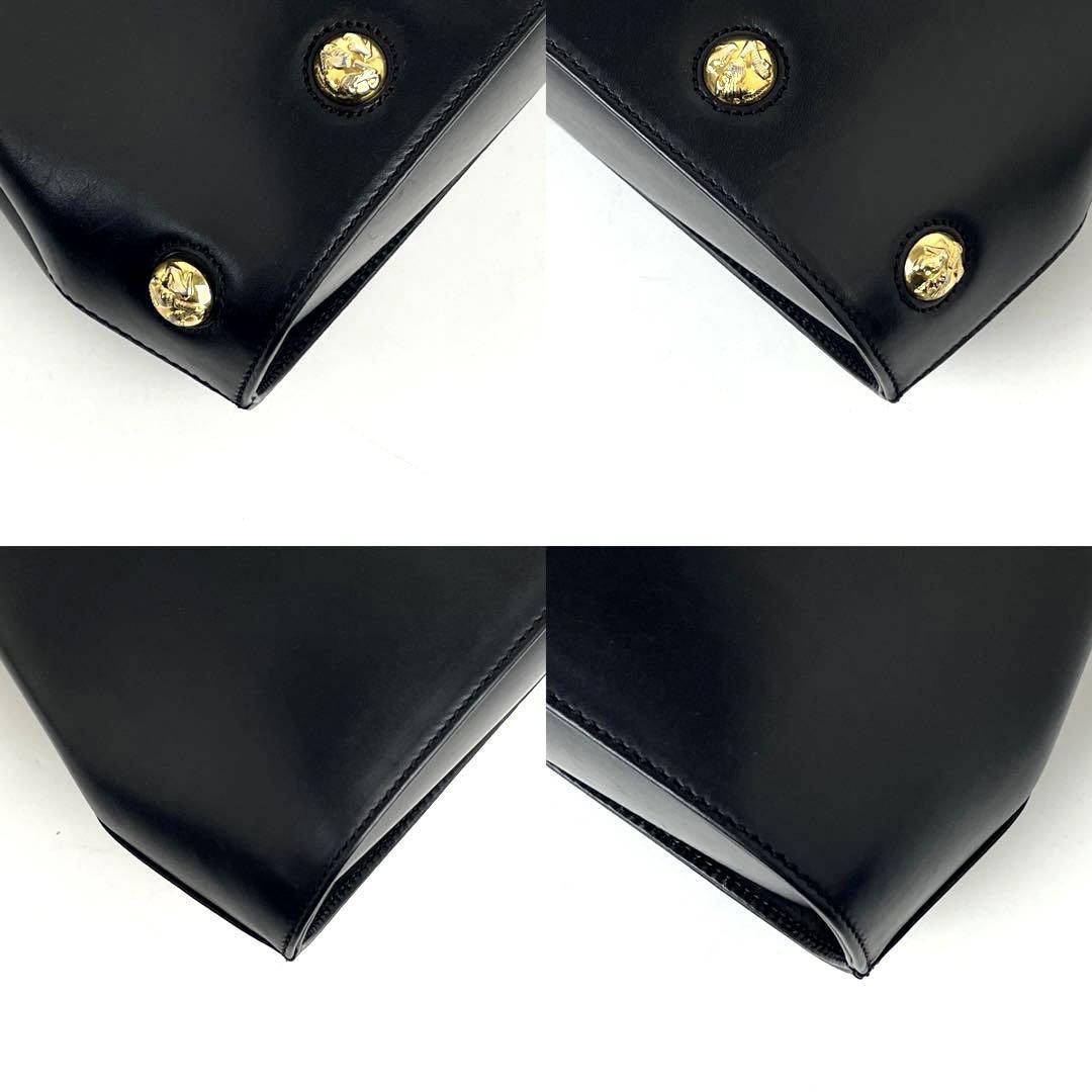 美品】Salvatore Ferragamo サルヴァトーレフェラガモ 美品】Salvatore Ferragamo サルヴァトーレフェラガモ