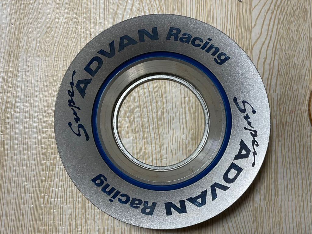 スーパーアドバンレーシング SUPER ADVAN RACING YOKOHAMA SA3R センターキャップ 美品　　絶版品　17インチ　②_画像2