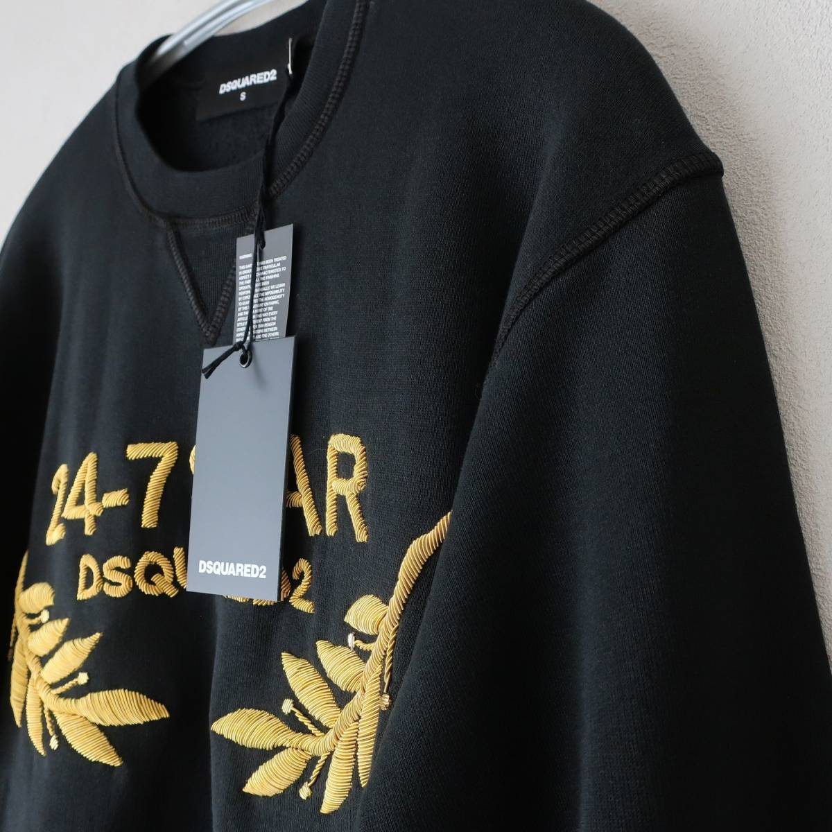 新品 未使用 DSQUARED2 ディースクエアード イタリア製 メンズ 新品 未使用 DSQUARED2 ディースクエアード イタリア製 メンズ
