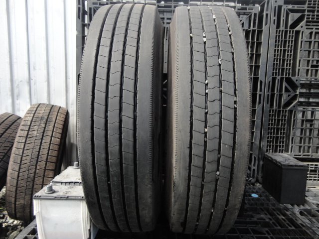 ●5070 夏 美品9.5分山 DUNLOP SP122 225/90R17.5 127/125L 2本