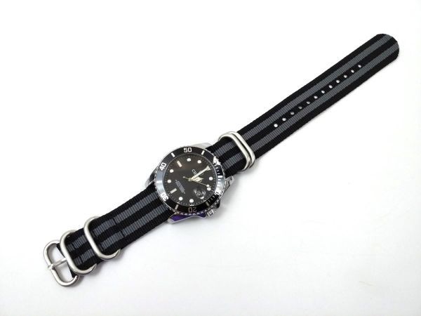 ナイロン製ミリタリーストラップ 腕時計布ベルト natoタイプ 黒ストライプ 24mmの画像3
