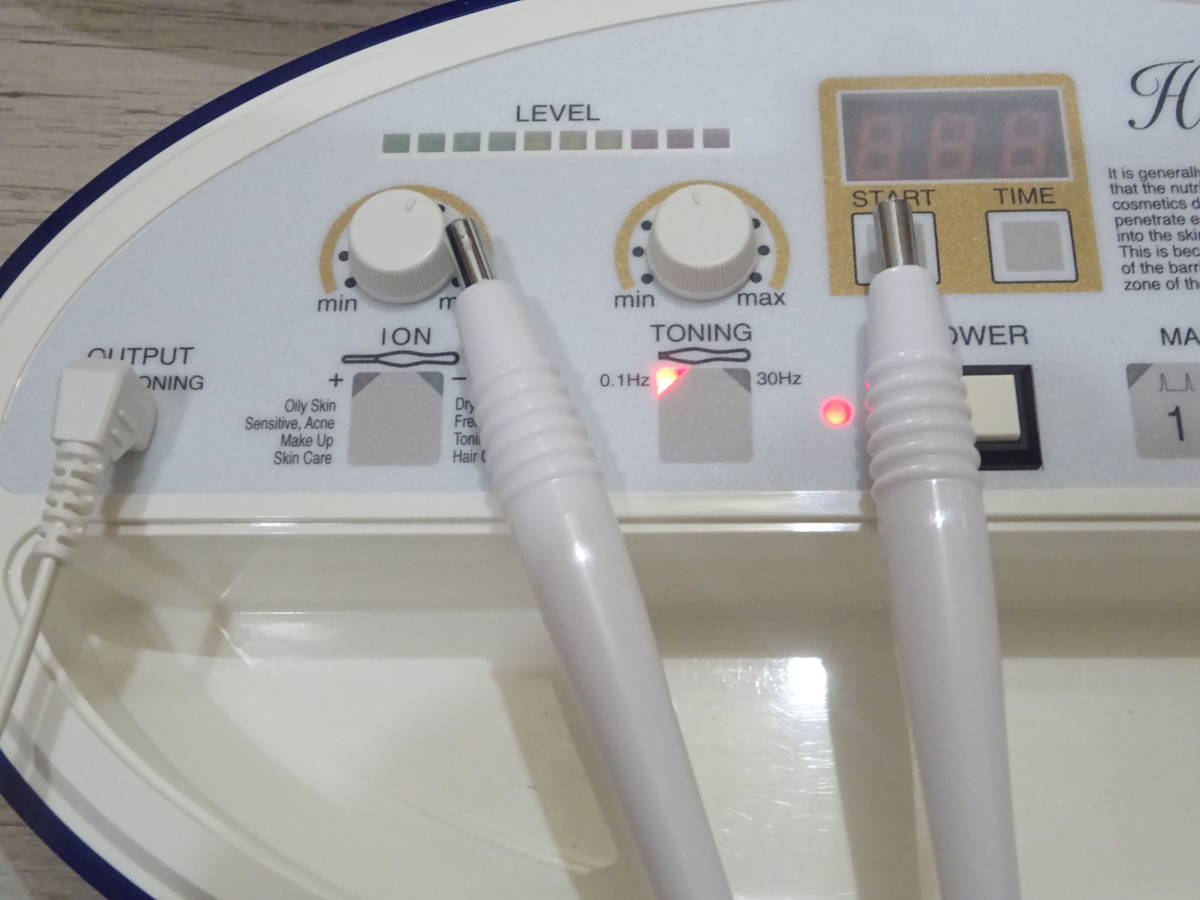 日本に UT-2000 イオン導入美顔器【17万円】ヒールライズ 多機能型