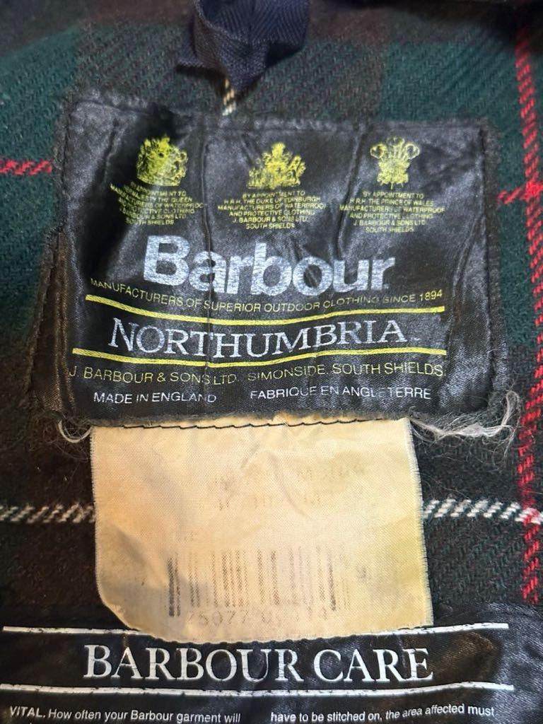 Barbour ノーザンブリア　カーキ　イングランド オイルドジャケット_画像3