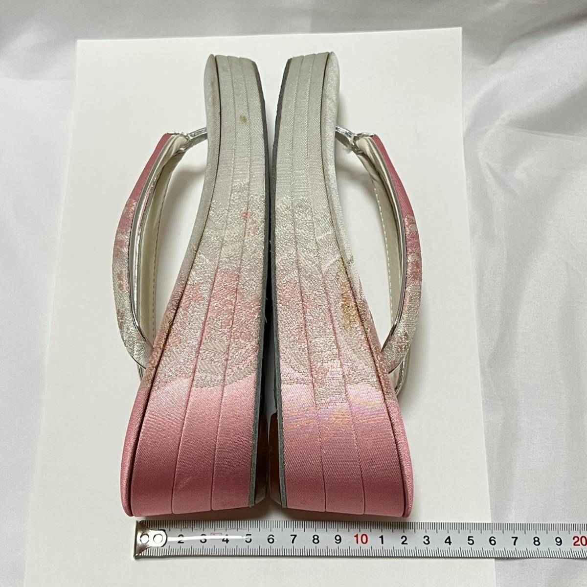 【格安】和装バッグ、草履、セット、着物、七五三、バッグ、結婚式、昭和レトロ、年代物、がま口、ビーズ、和装小物、バック、上品、ピンク