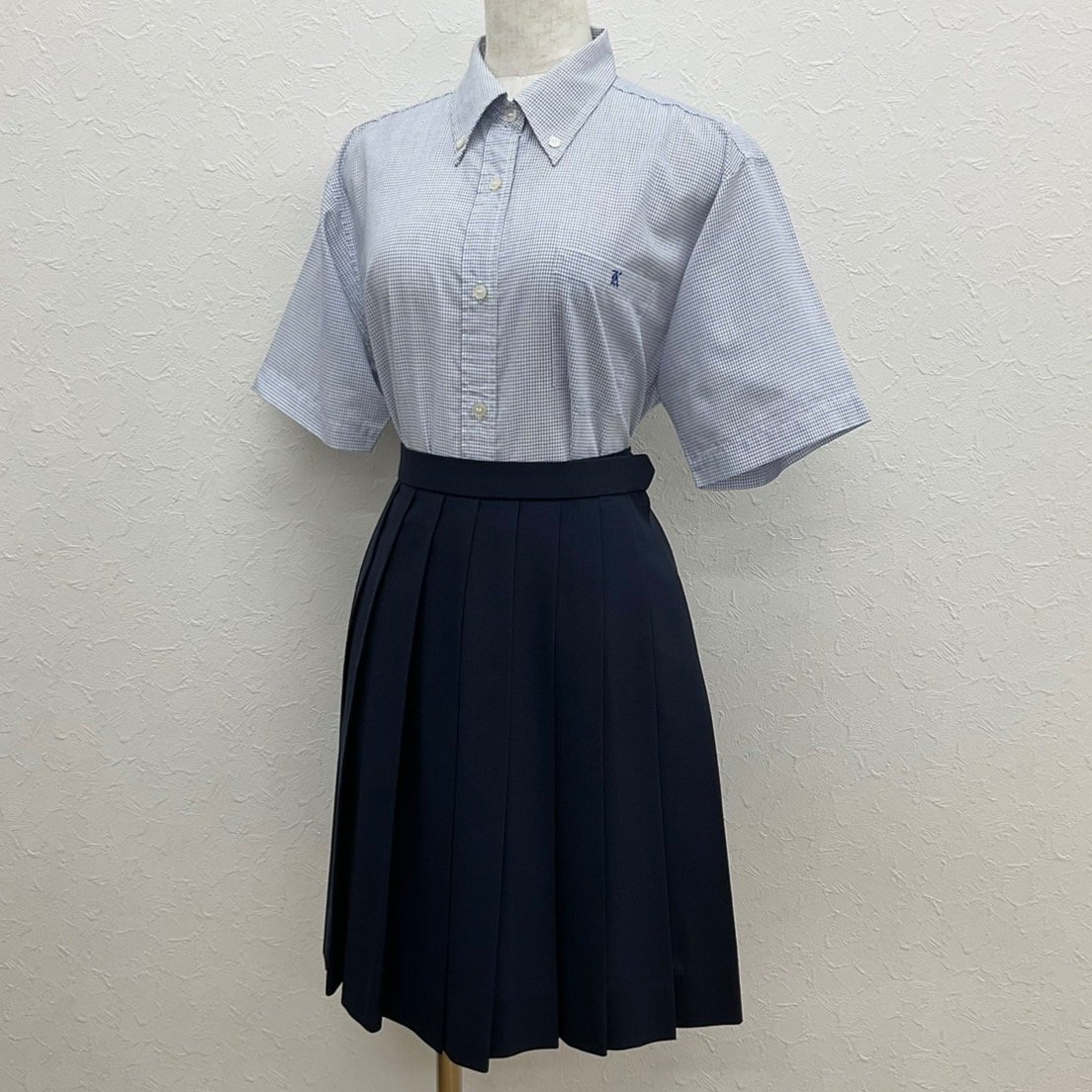 U41/T199 (中古) 栃木県 黒磯高校 女子制服2点 /旧制服/L/W66/丈 U41/T199 (中古) 栃木県 黒磯高校 女子制服2点 /旧制服/L/W66/丈