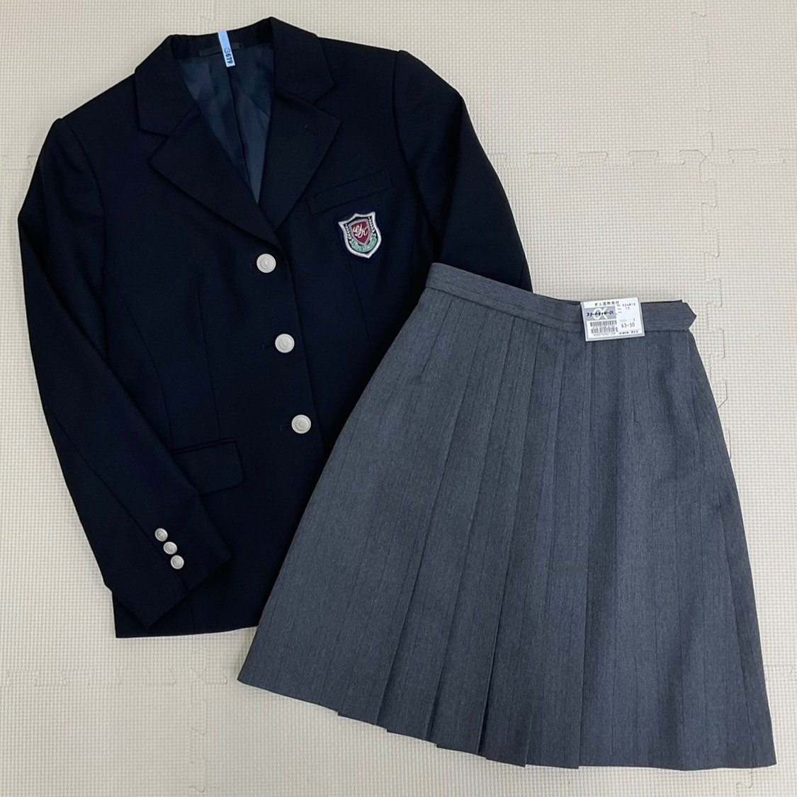 UT948-2 岐阜県 私立 ぎふ国際高校 上下セット /旧制服/M/W63 UT948-2 岐阜県 私立 ぎふ国際高校 上下セット /旧制服/M/W63