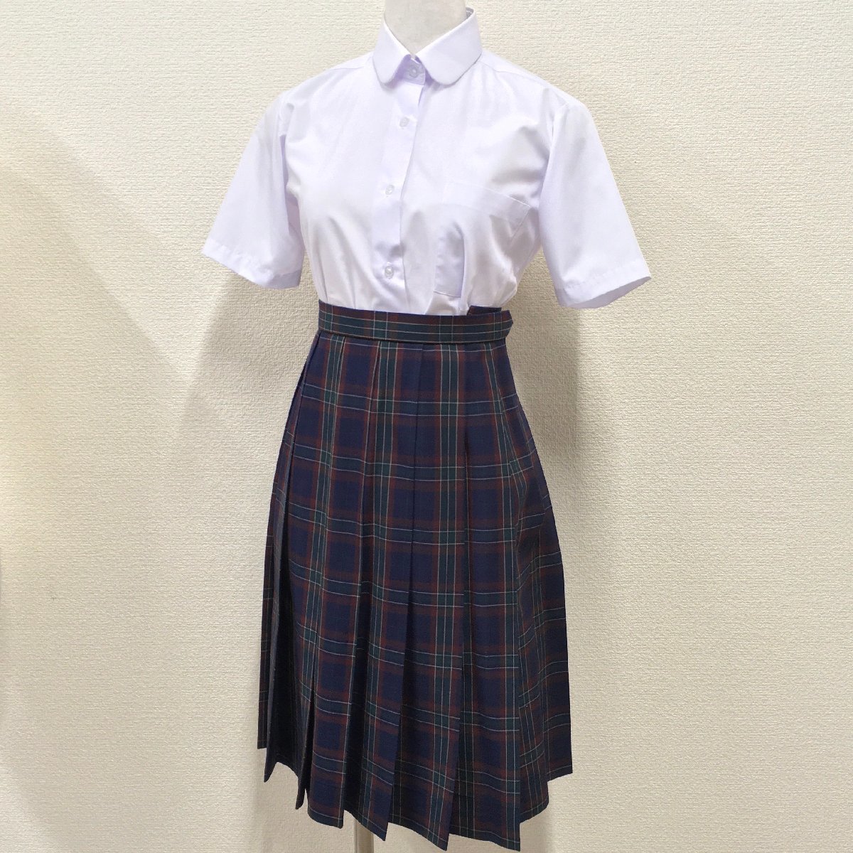 A8/T597(中古)栃木県 宇都宮市立鬼怒中学校 女子制服2点 /145/SS A8/T597(中古)栃木県 宇都宮市立鬼怒中学校 女子制服2点 /145/SS