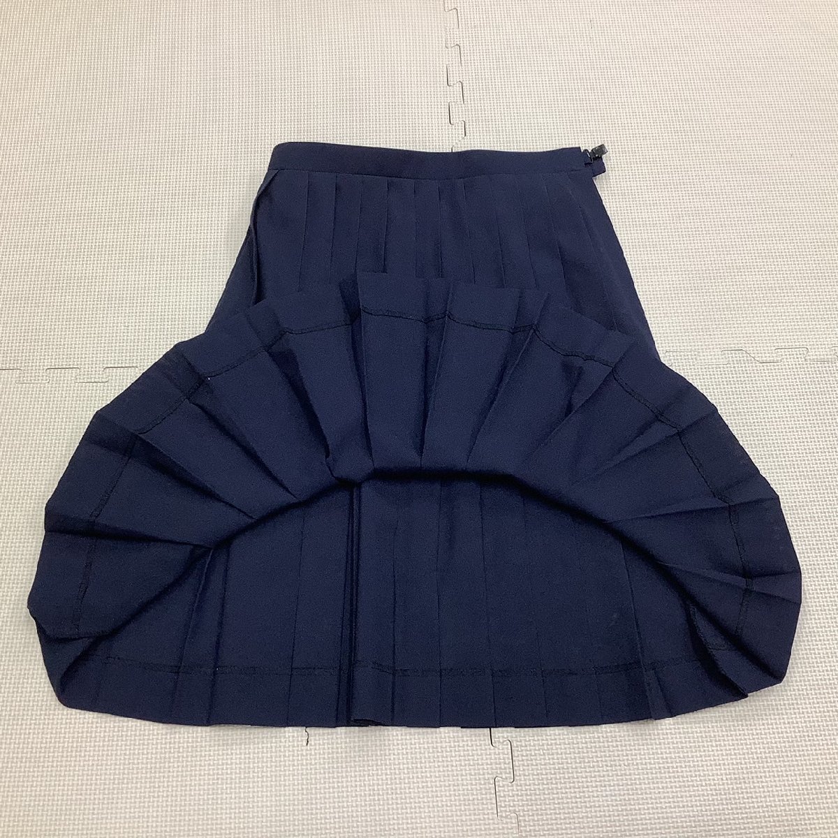 I10/Y(中古)山形県 山形市立 第九中学校 女子制服4点 /L/W69/セーラー/スカート/ダービータイ/茶1本/関東襟/夏服/合服/学生服/_画像9