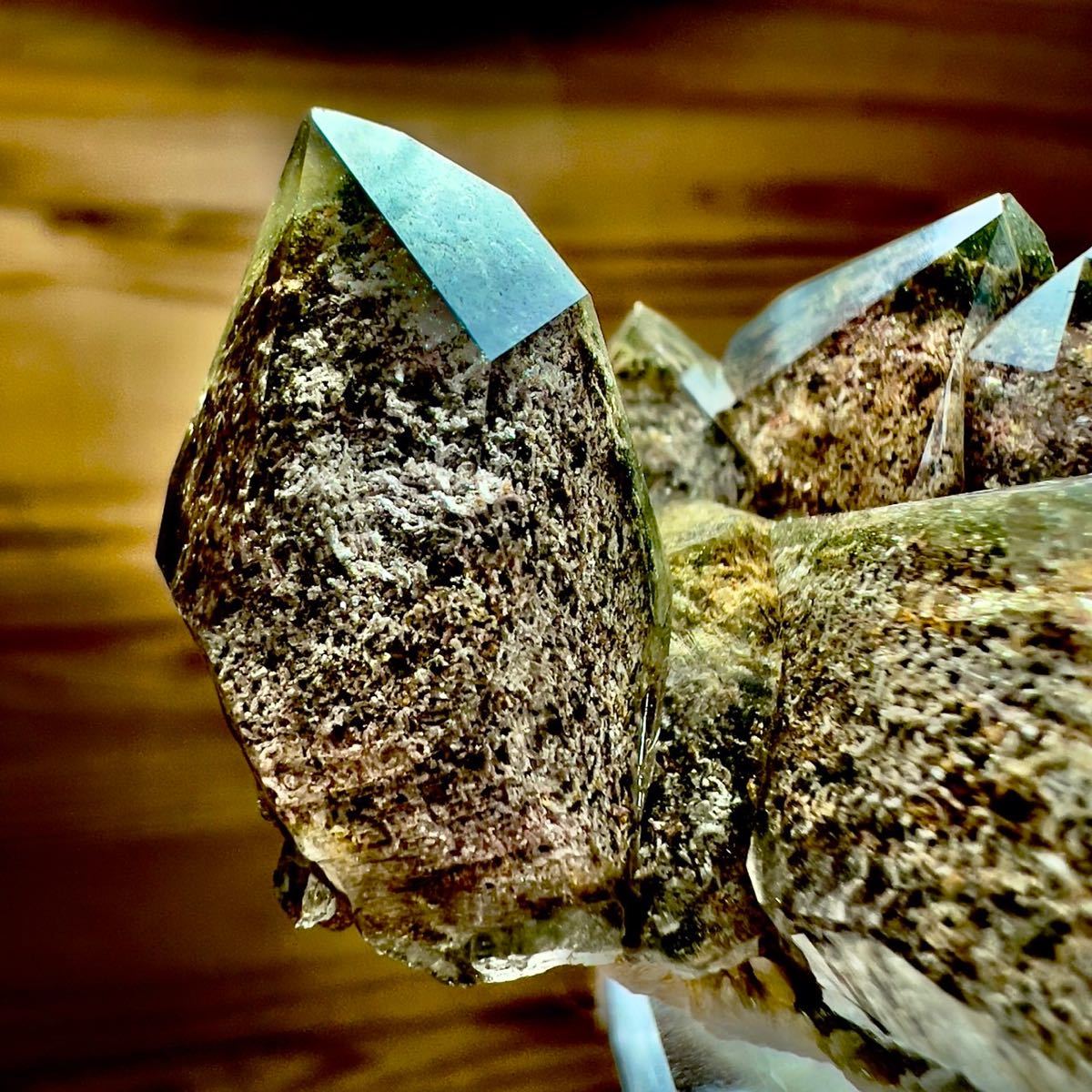 ガーデンクォーツクラスター ブラジル バイーア州 水晶 クラスター 庭園水晶 苔入り水晶 天然石 原石 鉱物 鉱物標本 石_画像10