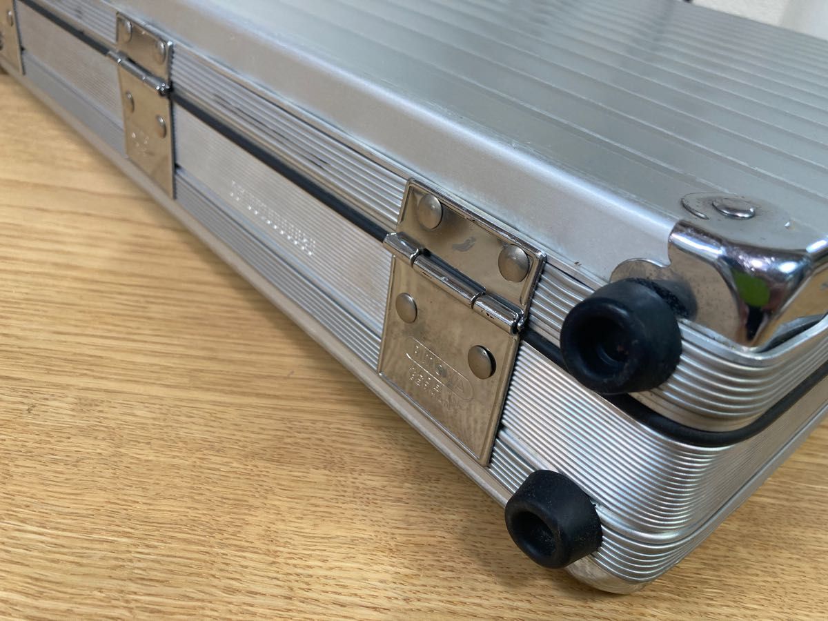 ドイツ製 RIMOWA リモワ アタッシュケース ハンド ブリーフ ドイツ製 RIMOWA リモワ アタッシュケース ハンド ブリーフ