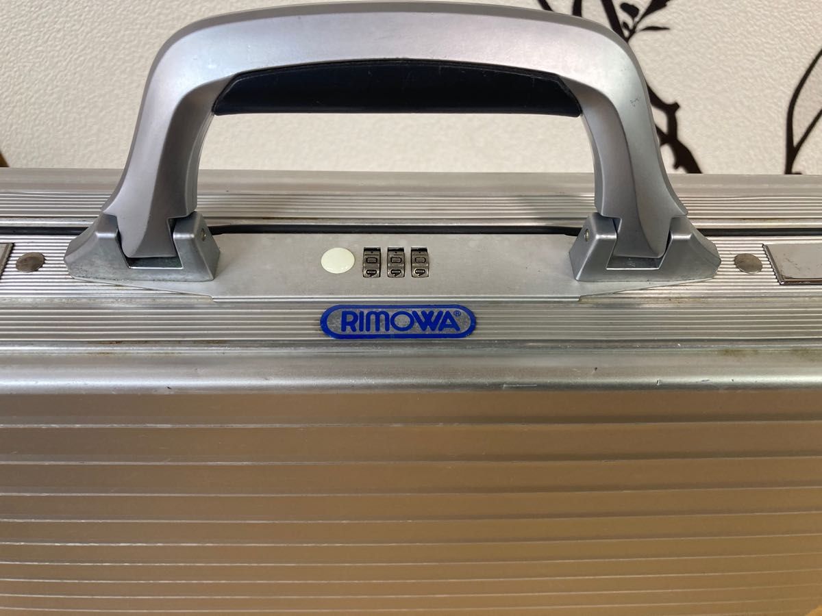 ドイツ製 RIMOWA リモワ アタッシュケース ハンド ブリーフ ドイツ製 RIMOWA リモワ アタッシュケース ハンド ブリーフ