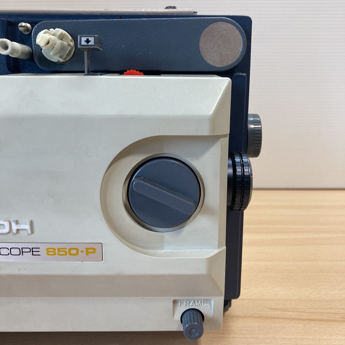 1円スタート RICOH リコー 850-P 8ミリ映写機 TRIOSCOPE トリオ 1円スタート RICOH リコー 850-P 8ミリ映写機 TRIOSCOPE トリオ
