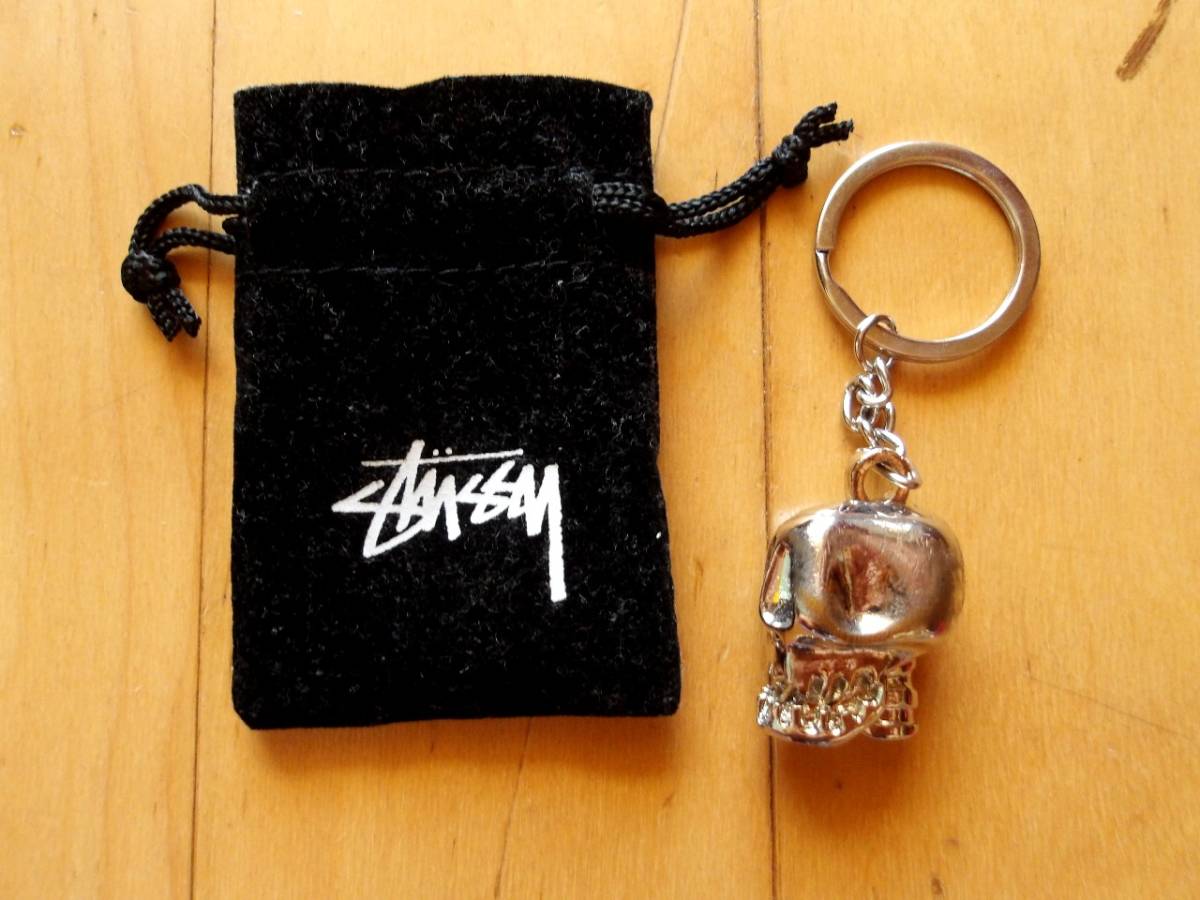 新品 STUSSY SKULL METAL KEY HOLDER ステューシー スカル