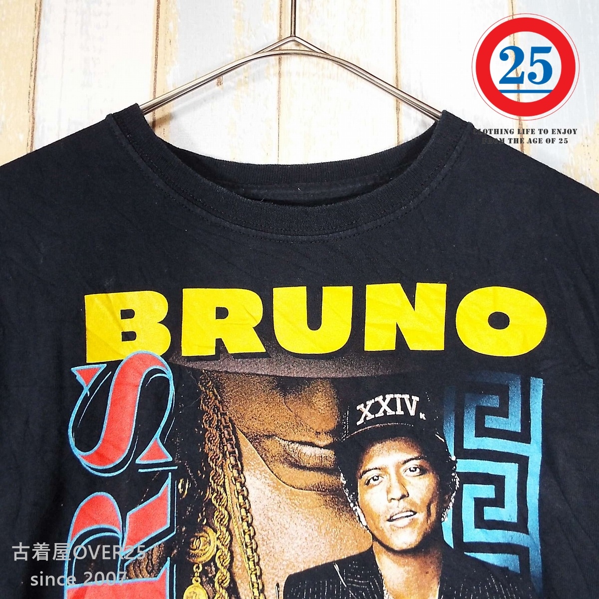USインポート古着 Bruno Mars ブルーノ マーズ 24K MAGIC ワールドツアー（全米版）オフィシャル Tシャツ Lサイズ レア商品 ユニセックス_画像2