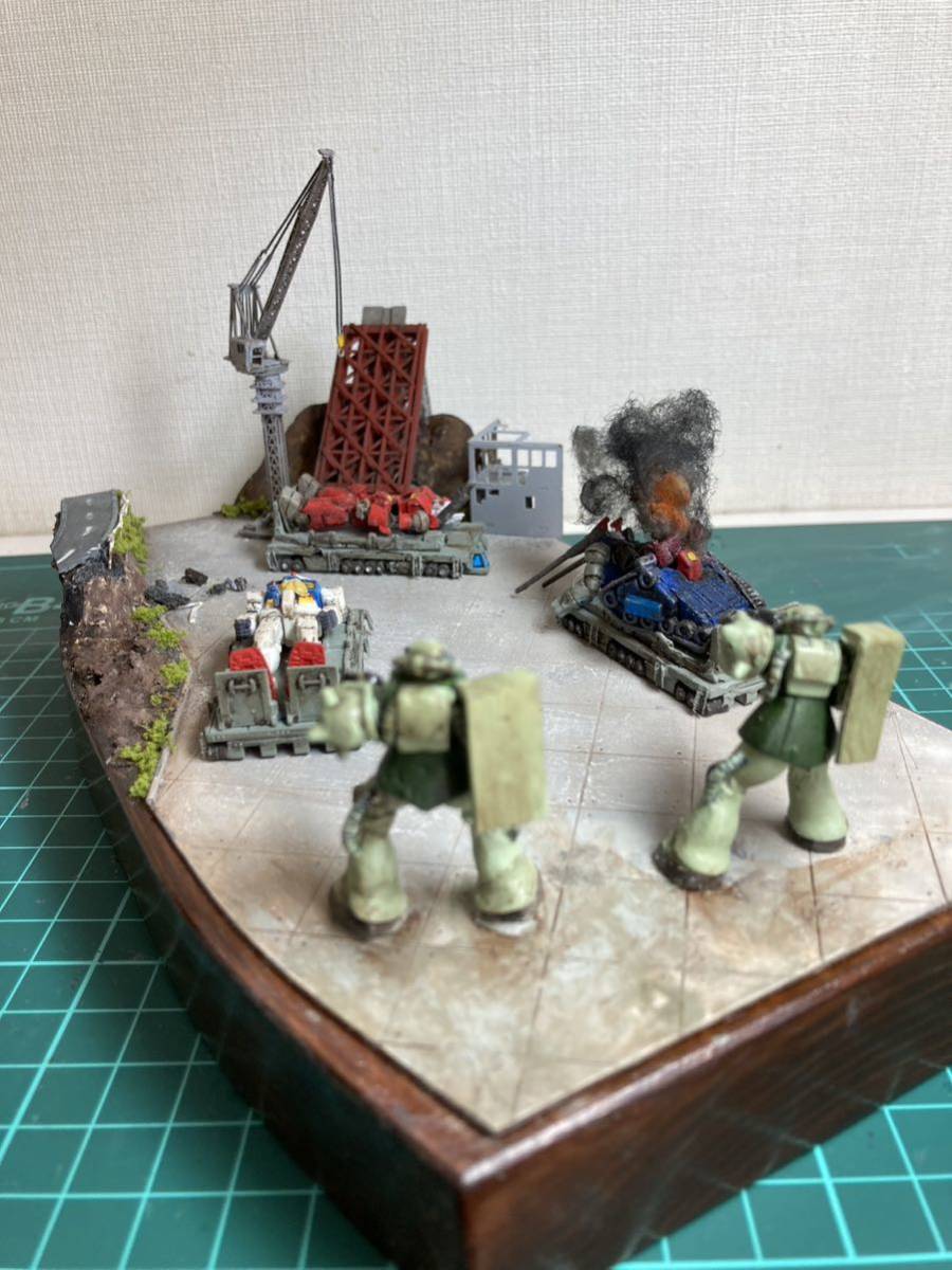 ガンダムコレクション ジオラマ ガンダム大地に立つちょっと前 ガンダムコレクション ジオラマ ガンダム大地に立つちょっと前