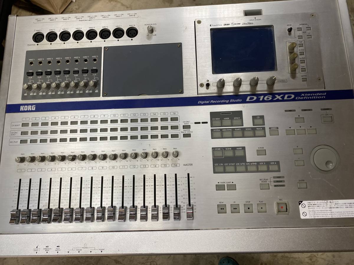 922 KORG コルグ デジタルマルチトラックレコーダー D16XD détails d