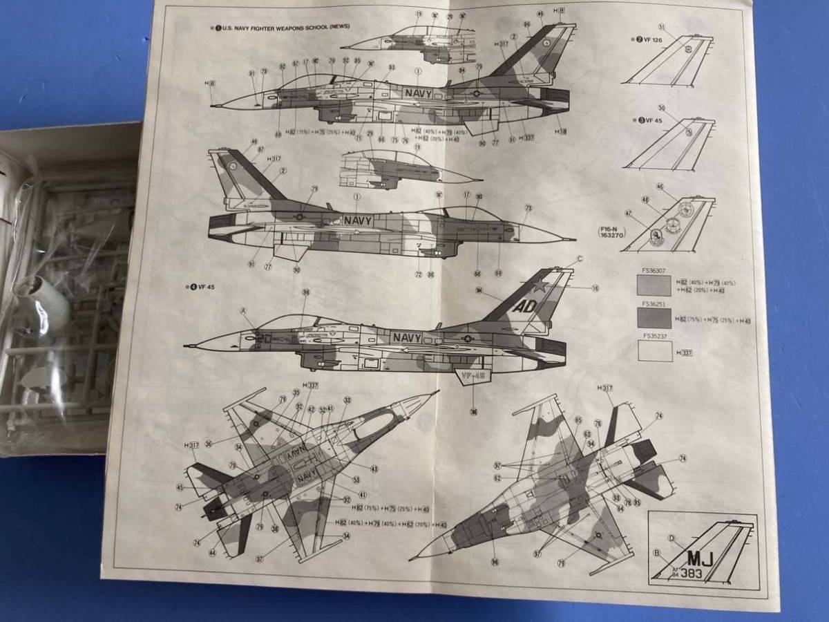 F-16N 米海軍　トップガン　 1/72 フジミ　　　＆２_画像3