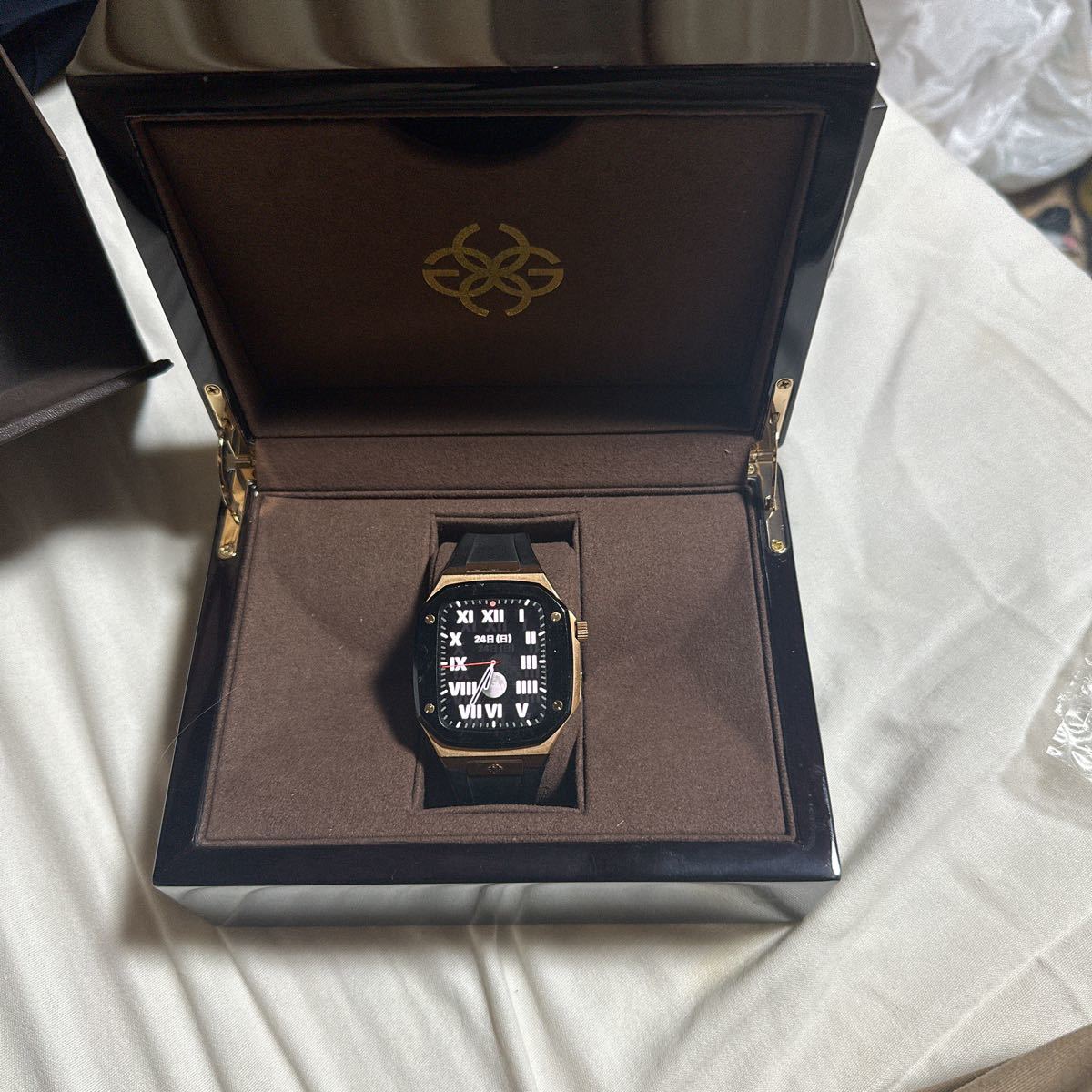 注目 早い者勝ちゴールデンコンセプト＋Apple Watch 6 GPSセルラー