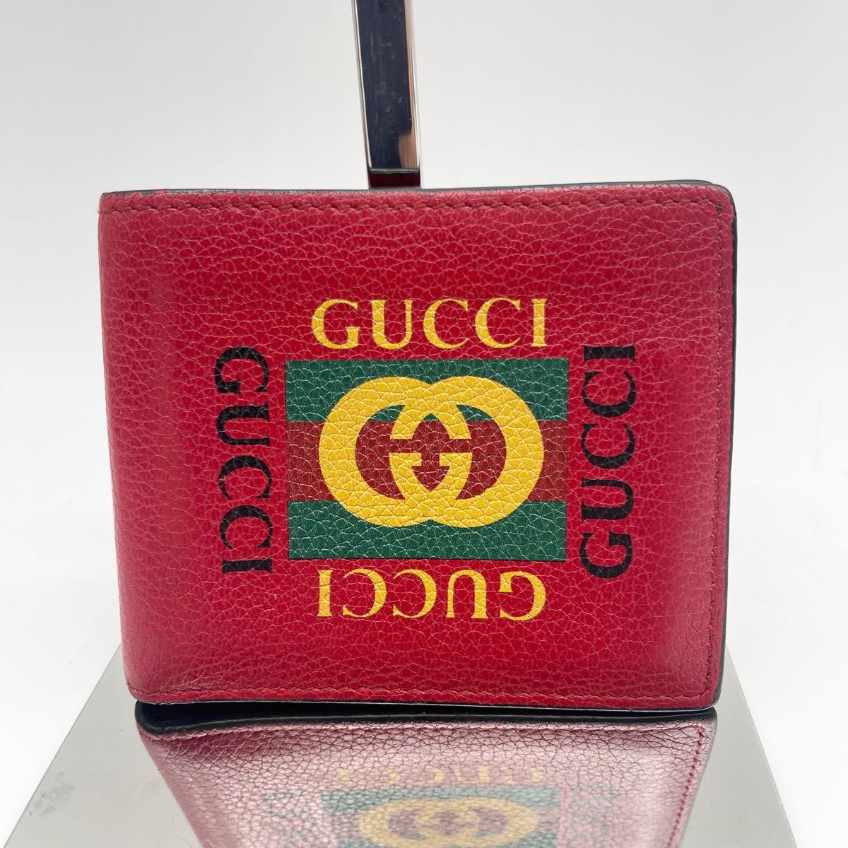 GUCCI グッチ 財布 赤 ロゴ-