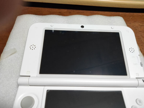 ○ニンテンドー 3DS LL とびだせどうぶつの森 パック 限定版
