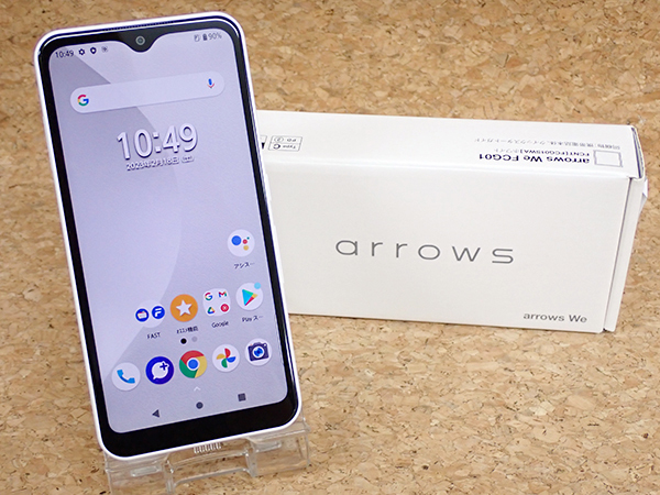 最新発見 スマホ FCNT 白 ホワイト FCG01 We arrows SIMフリー 美品