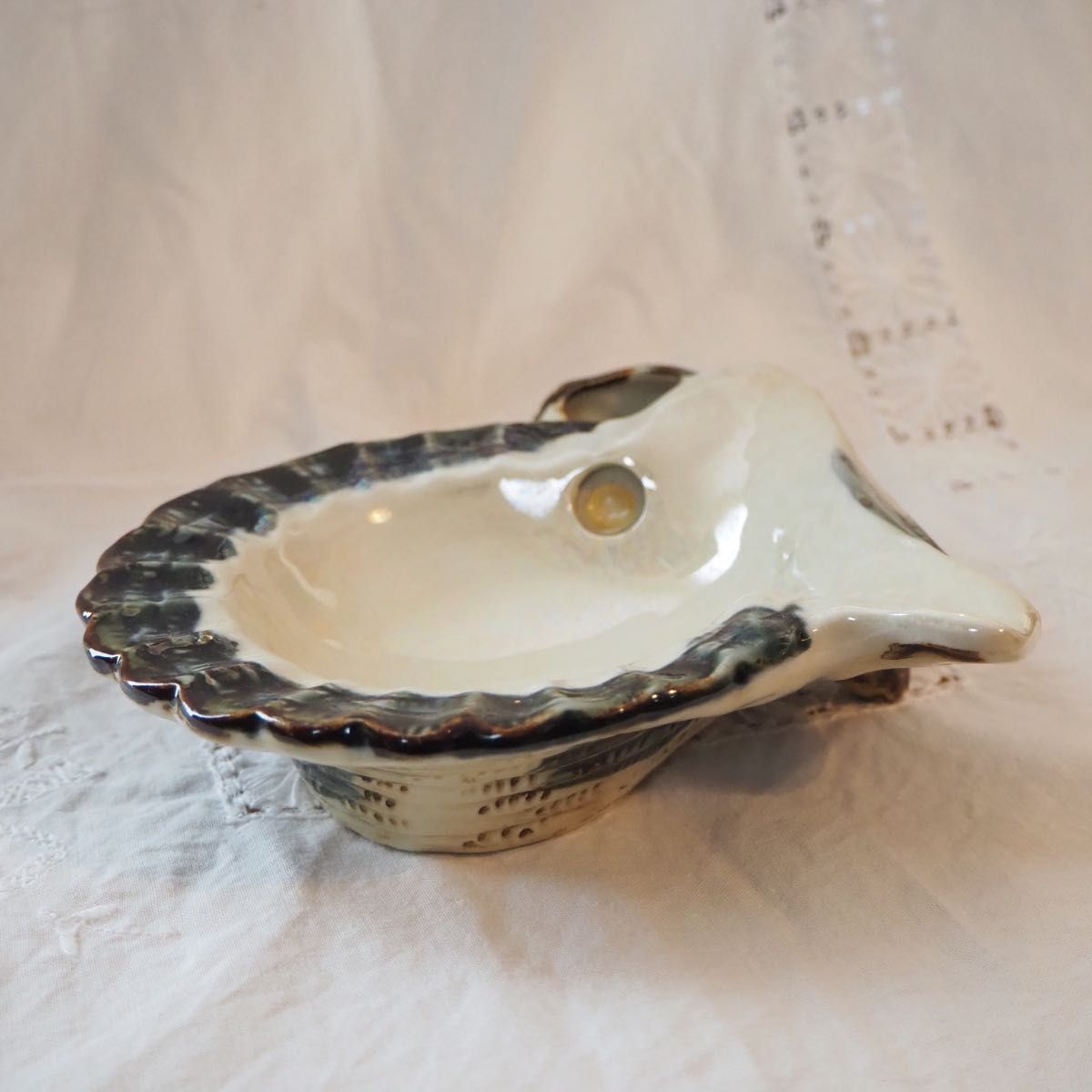 昭和レトロ 陶器製 灰皿 貝殻 アシュトレー ビンテージ セラミック ashtray