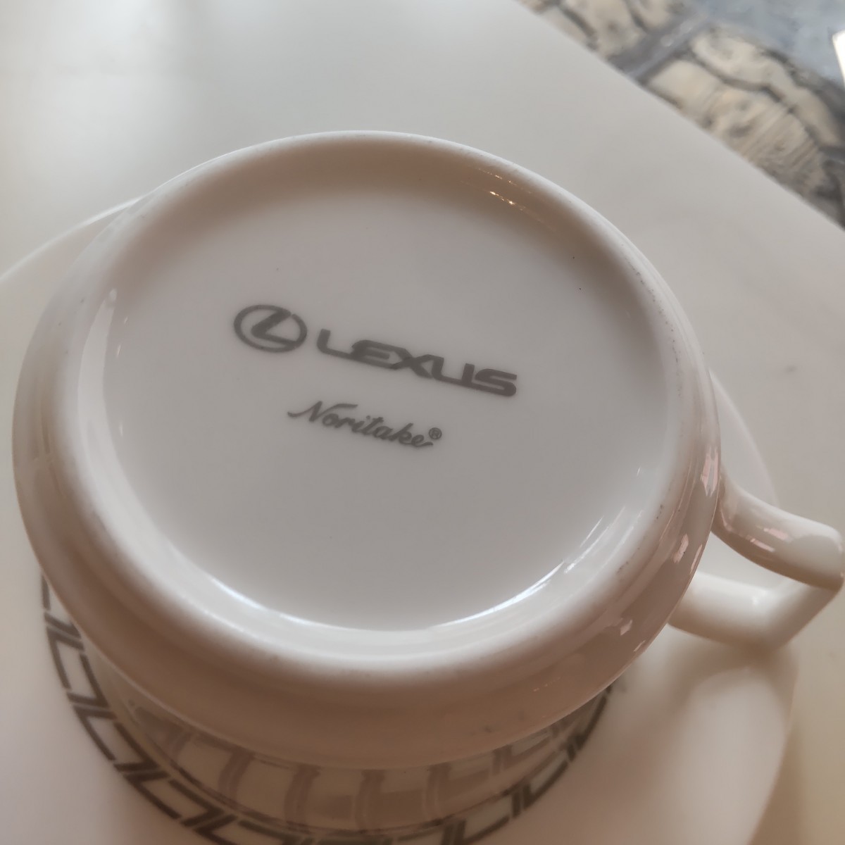 ■n9-1【LEXUS×Noritake　ノリタケ　レクサス】カップ&ソーサー　1客　中古品　コーヒーカップ　コーヒー_画像4
