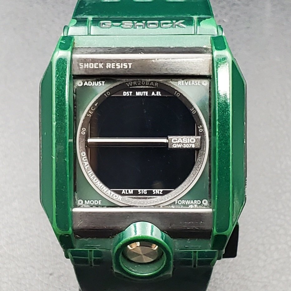 【宝蔵】CASIO カシオ Ｇ-SHOCK Gショック G-8100A GRN グリーン デジタル ラバー 腕時計 動作未確認 ジャンク_画像4