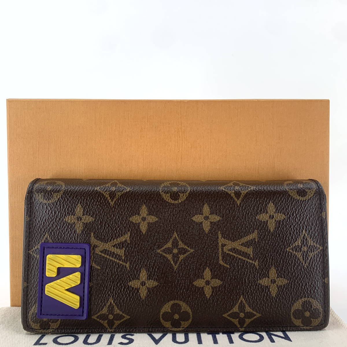 2022秋冬新作】 VUITTON 1円【極美品】ICチップ搭載LOUIS ルイヴィトン