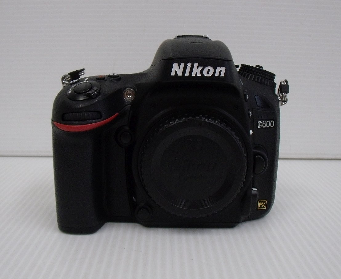 最高品質の Nikon 囗T巛 2012年モデル ボディ D600 2426万画素デジタル