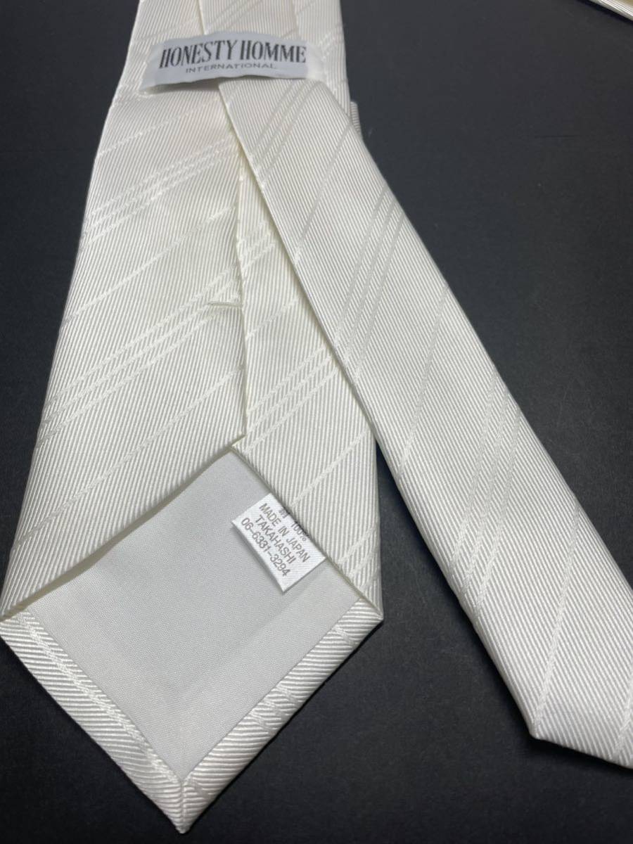 新品 白ネクタイチーフ付 シルク 安心の日本製 高級 604