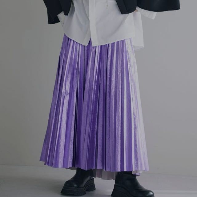 新品タグ付き】Ameri VINTAGE アメリヴィンテージ シャイニープリーツ